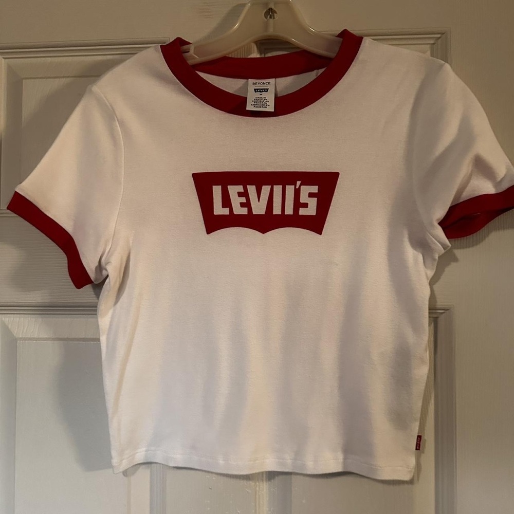 Levi's White and Red Short Sleeve Tee